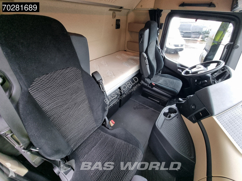 Traktor Mercedes 1851 4X2 BigSpace 2x Tanks