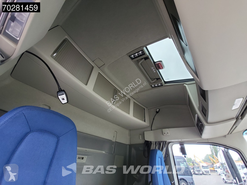 Trekker Volvo 500 898 4X2 VEB+ I-ParkCool...