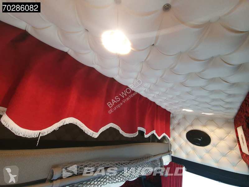 Tahač Scania S650 S 6X2 Special Interior!...