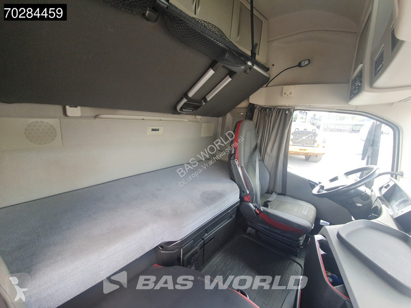 Traktor Volvo 500  4X2 XL 2xTanks VEB+ Xenon...
