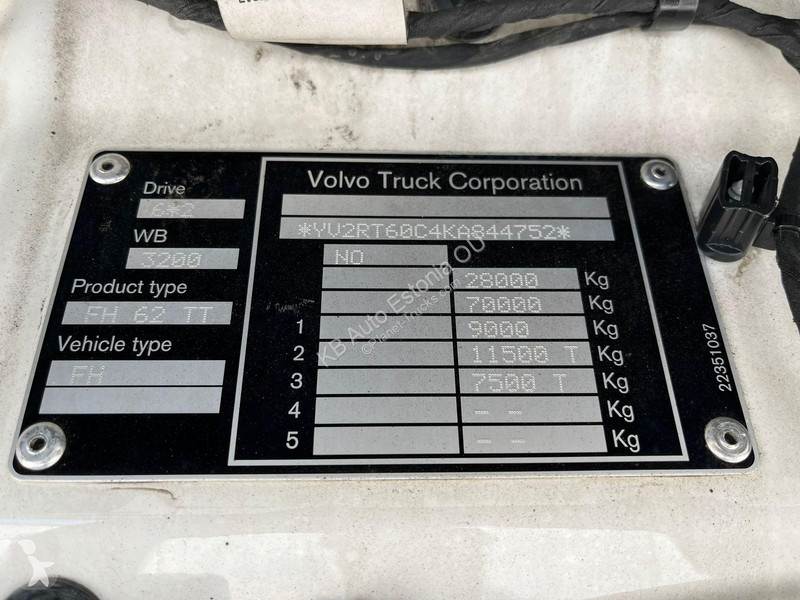 Tahač Volvo 6x2 GLOBE XL / ADR / RETARDER /...