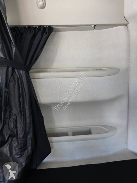 Cabeza tractora Iveco