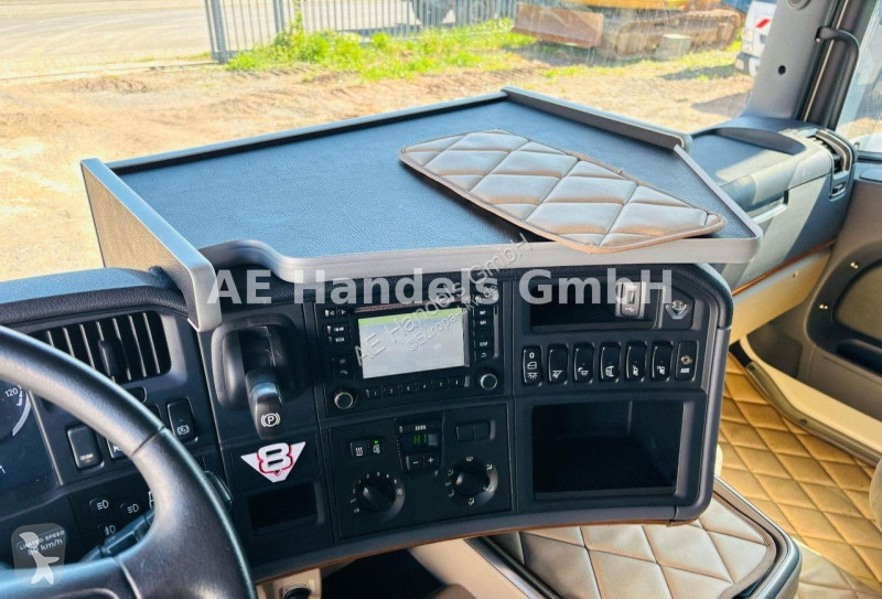 Traktor Scania R520