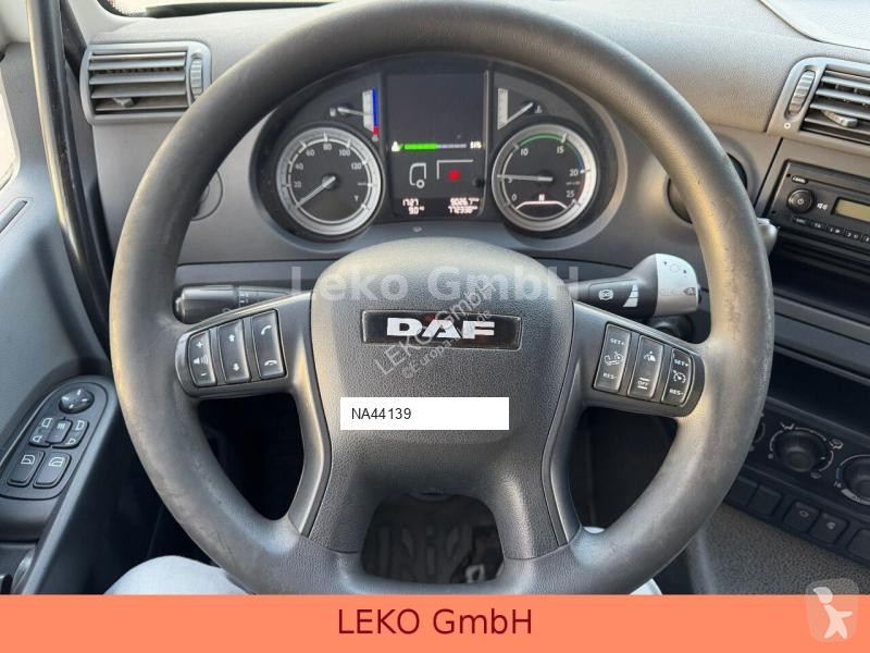 Traktor DAF CF 400.19