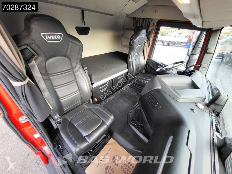 Tractor Iveco S-Way 570 6X2 Full-Air Retarder...