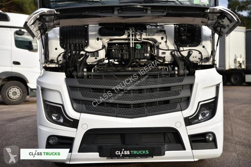 Traktor Mercedes 5 1845 BigSpace