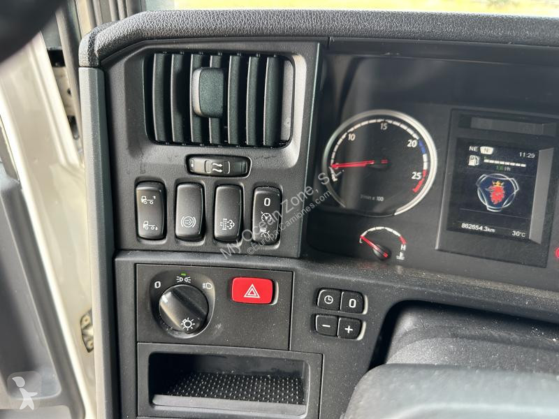 Traktor Scania 410