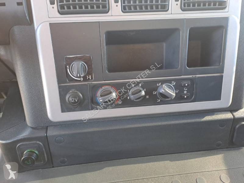 Traktor Iveco