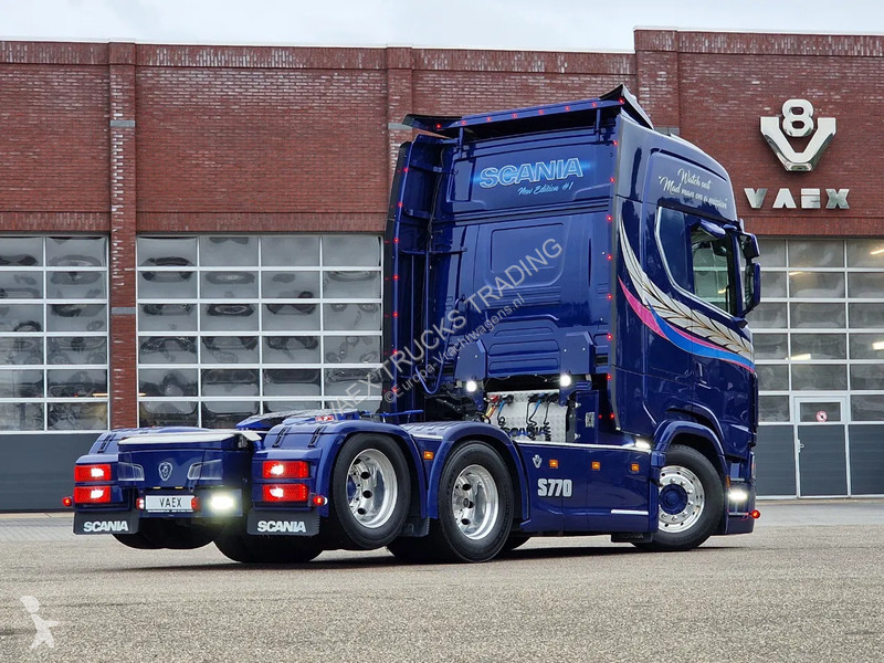 Tractor Scania 770S V8 NS Highline 6x2 - Show...