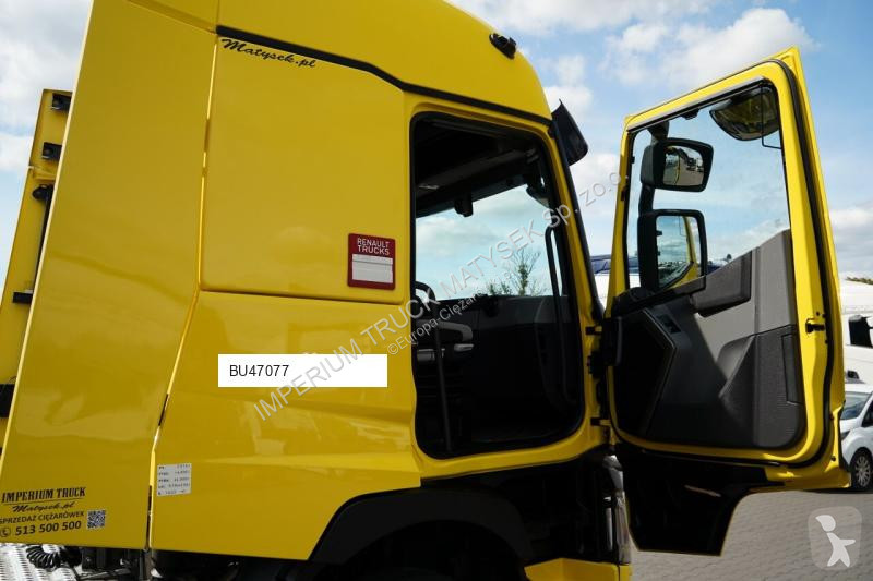 Tahač Renault T 440