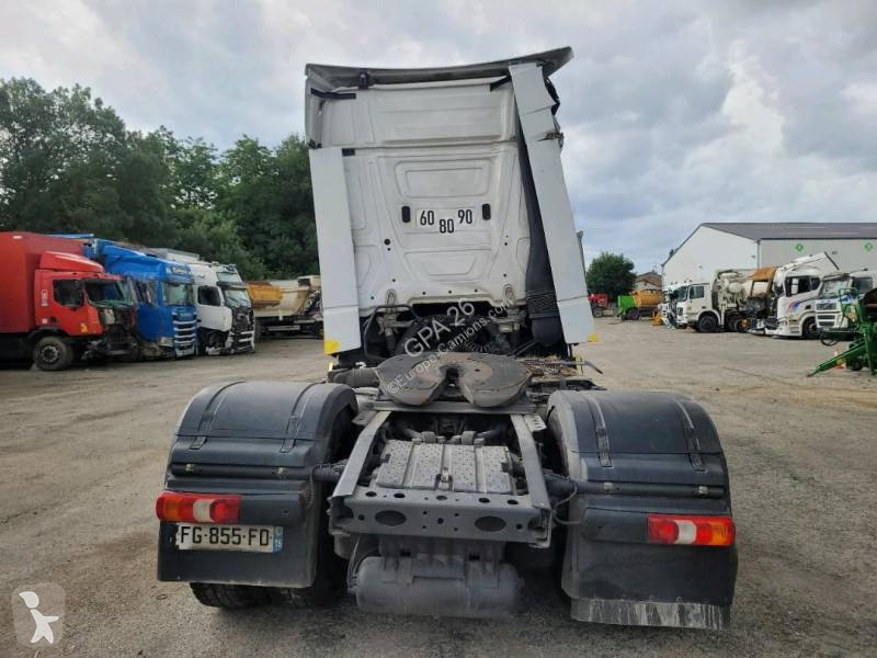 Traktor Mercedes