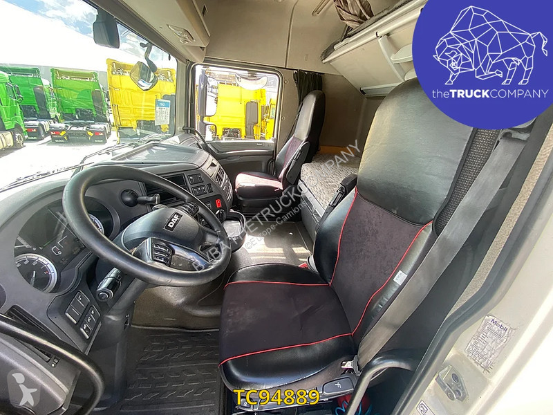 Traktor DAF 460