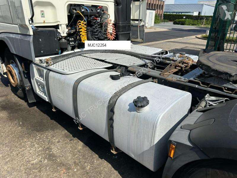 Traktor DAF XF 460 RETARDER + PTO HYDR - MX 13L...