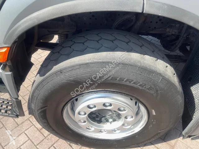 Tractor Mercedes 2653 6x4 Blatt / Luft / Luft...