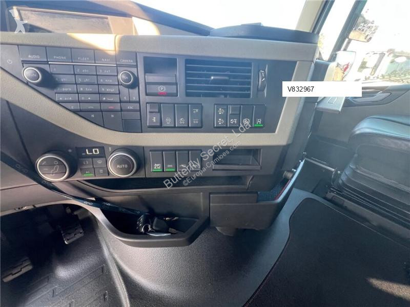 جرار Volvo FH540 / RETARDER