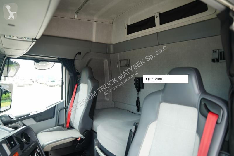 Влекач Renault T 460 / STANDARD / EURO 6
