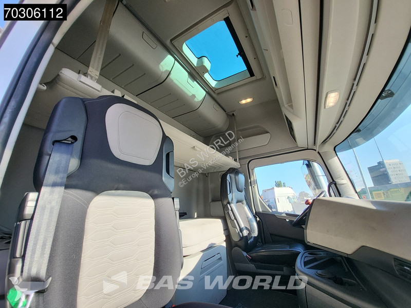 جرار Ford F-Max 500 4X2 2xTanks Navi