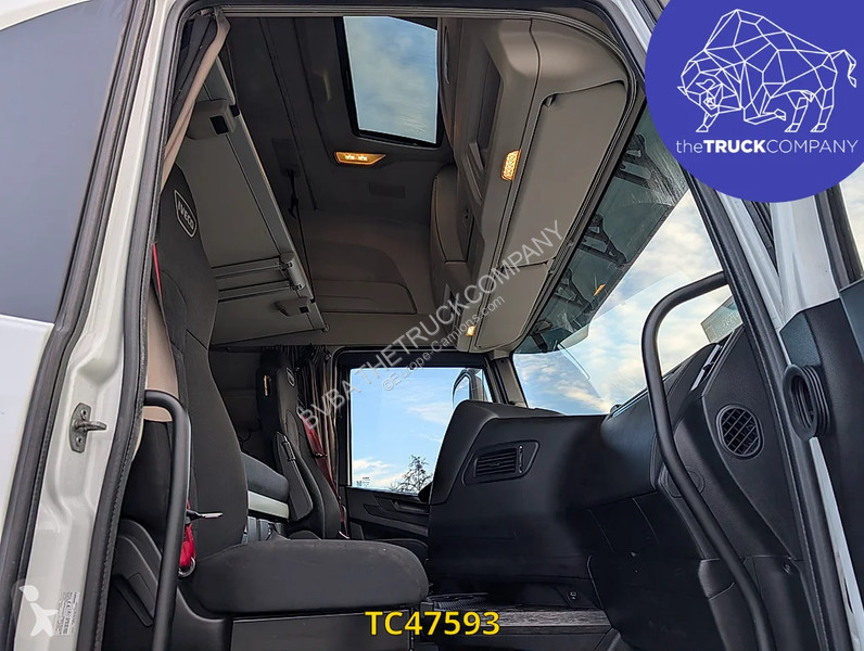 جرار Iveco S-Way 480