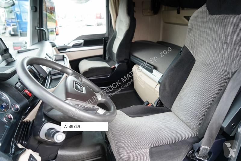 Влекач MAN TGX 18. 430