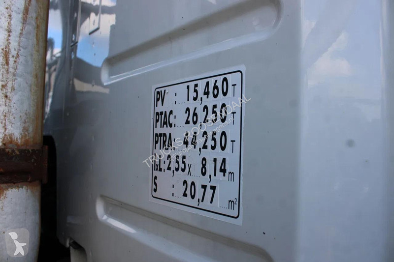 جرار Volvo 16540 + 6x4 EURO 5 + palfinger...
