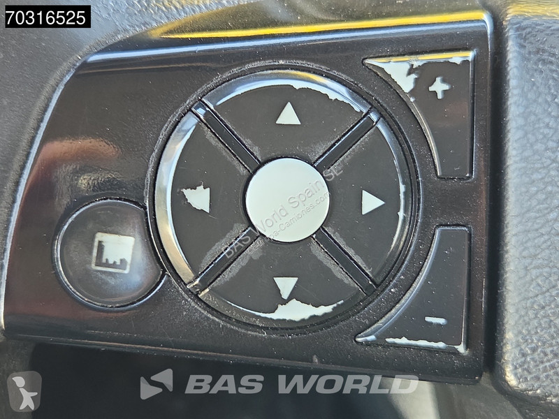 جرار Mercedes 1843 4X2 ClassicSpace Retarder