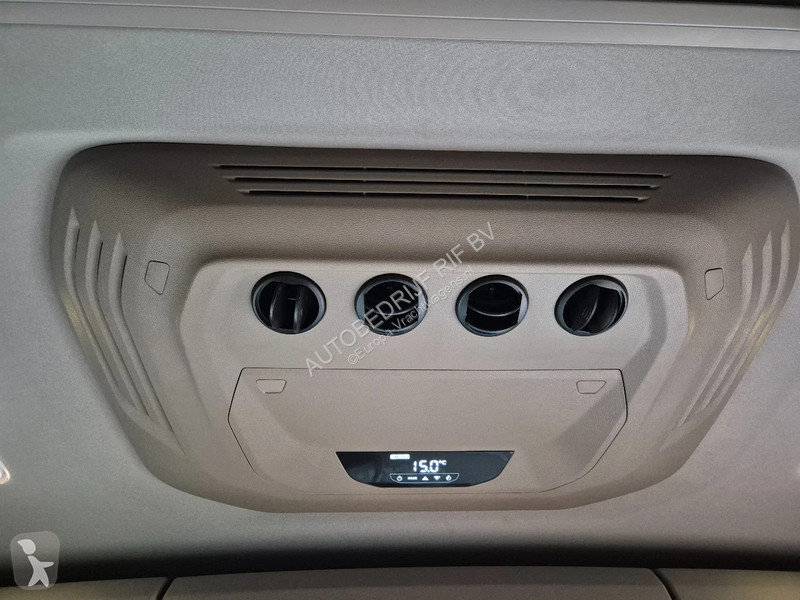 جرار DAF 530/ (1) 2022/ Retarder/ LED/ Park...