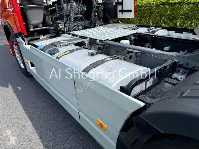 Trekker Volvo 460 Globetrotter / ADR / Eu6d