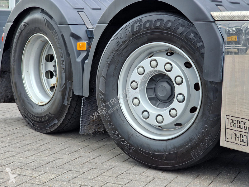 جرار Volvo 13500 6x2/4 Low roof - MA chassis -...