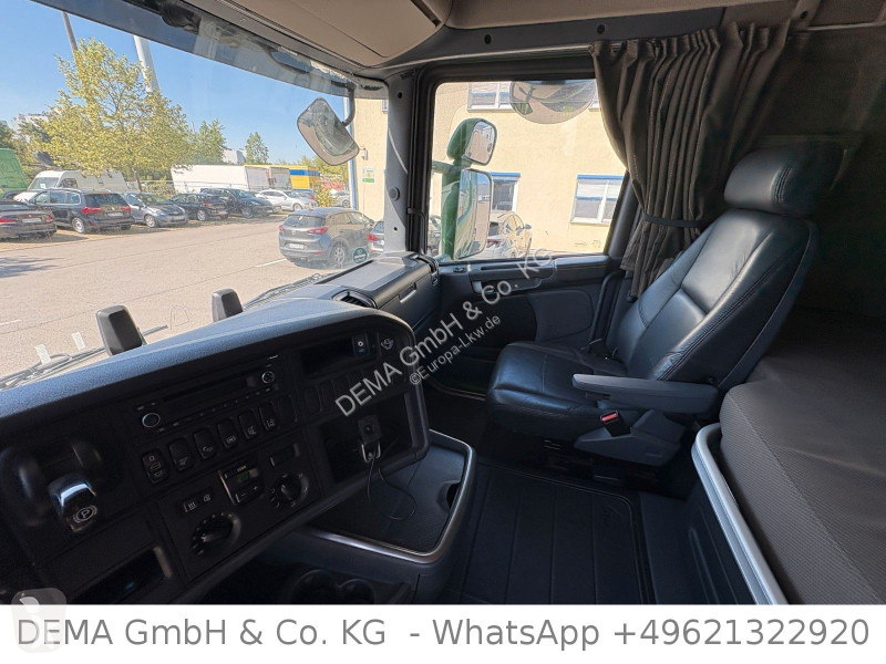 جرار Scania...