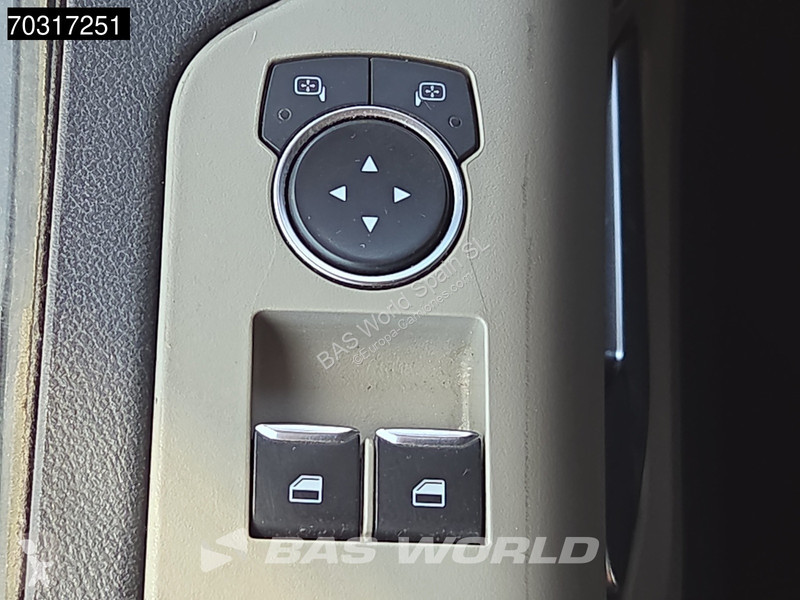 جرار Ford F-Max 500 4X2 Hydraulic Standklima...