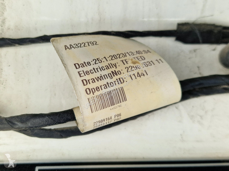 جرار Volvo 13500 Globetrotter XL 6x2 - Retarder...