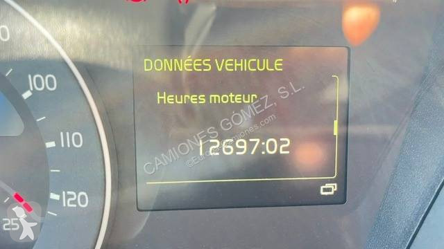 جرار Volvo