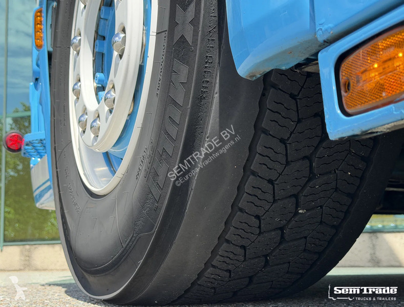 Trekker Scania S730 V8 NGS KING FU OPTIONS...