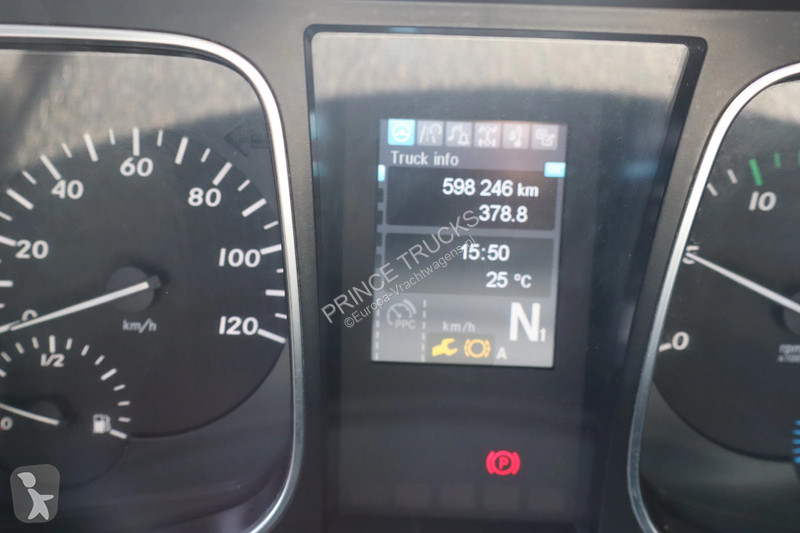 Trekker Mercedes 1846 * Hydraulic * 4x2 *