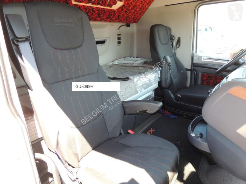 جرار DAF 480 Space Cab