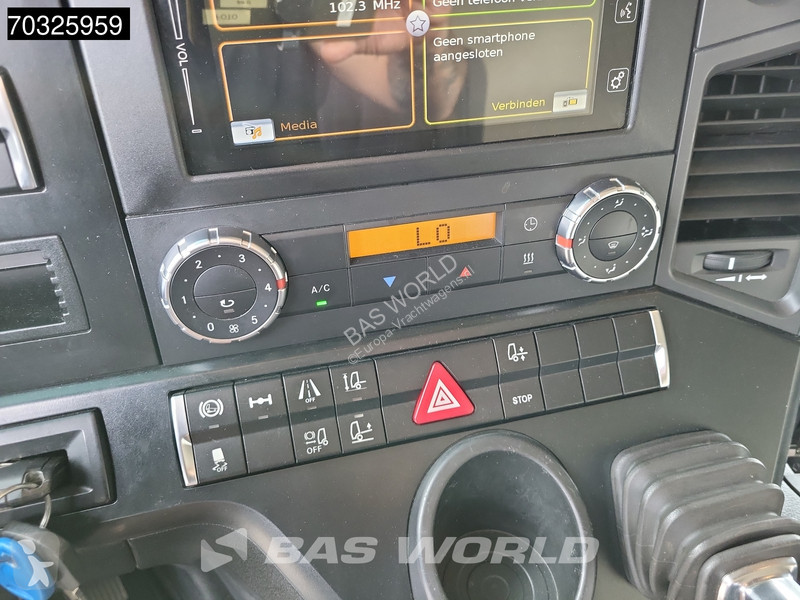 جرار Mercedes 1842 4X2 StreamSpace Mega...