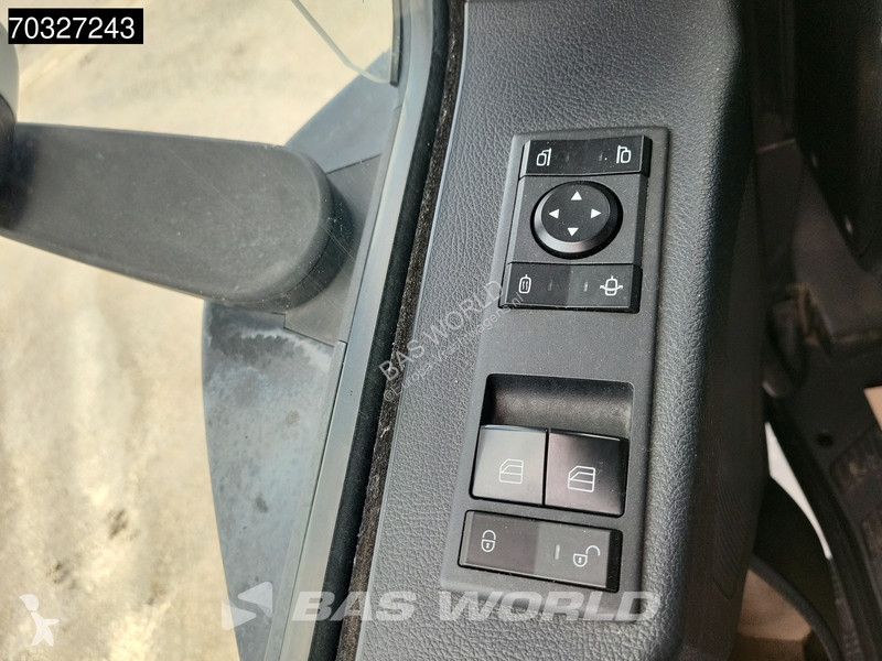 جرار Mercedes 1842 4X2 StreamSpace Retarder 70%...