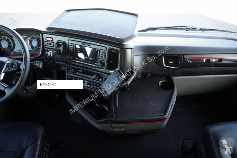 جرار Scania S 580