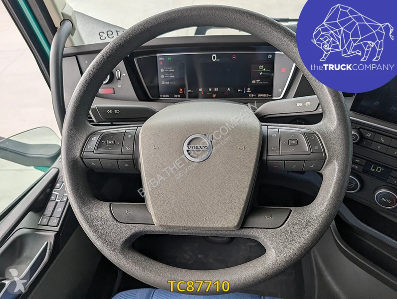 جرار Volvo 500