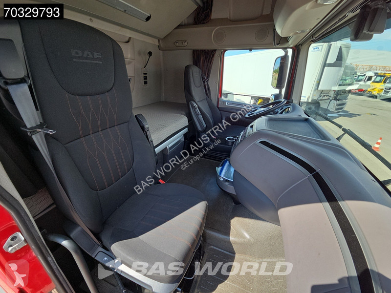 جرار DAF XF  4X2 SSC 2x Tanks ACC DEB LED 90%...