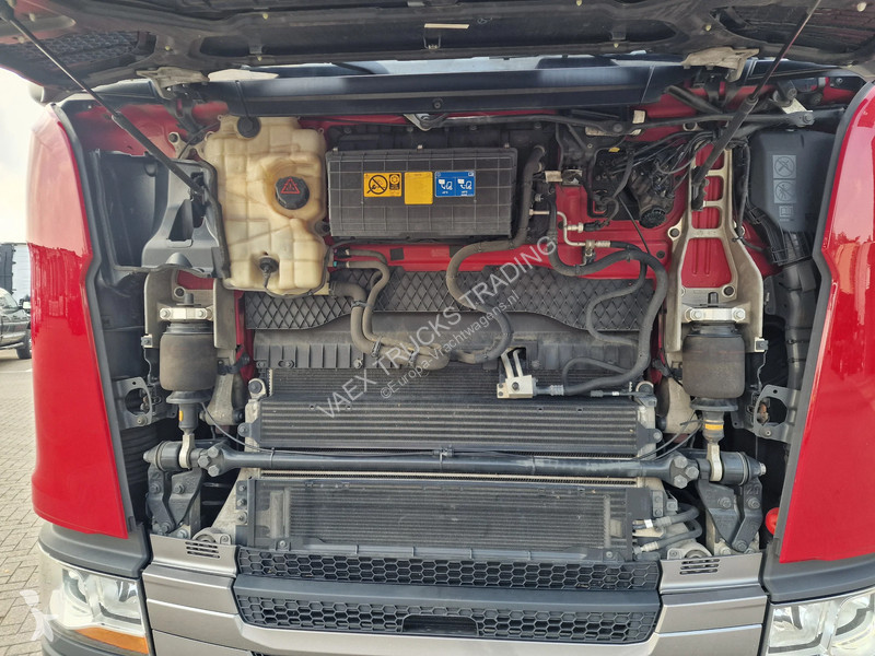 جرار Scania 460 4X2 - steel / air - retarder -...