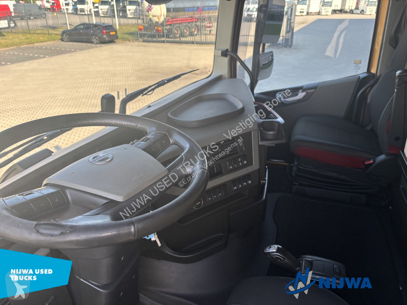 جرار Volvo 500 6x4 Schuifschotel + Xenon