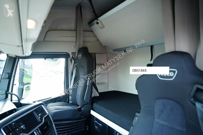 Влекач Iveco / 510