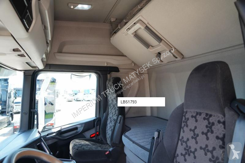 جرار Scania S 450