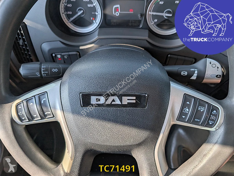 Nyergesvontató DAF 480