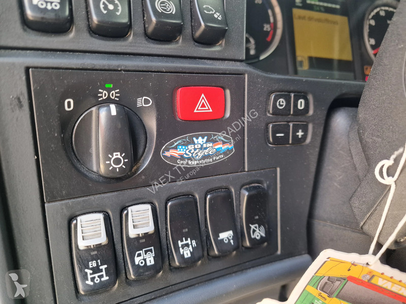 Traktor Scania R730 V8 Highline 6x4 - Show...