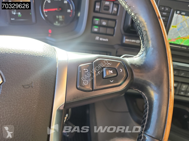 جرار Scania 360  4X2 Daycab Navi
