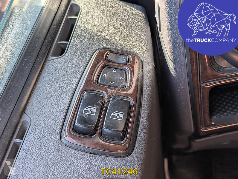 جرار Scania 480
