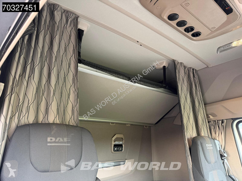 جرار DAF XG  4X2 TUV 03-2027 Retarder 2x Tanks...