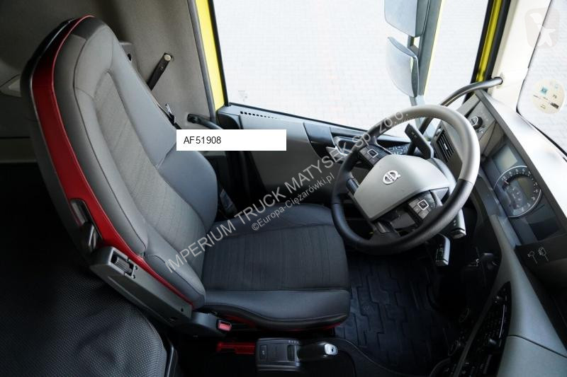 Влекач Volvo FH 500